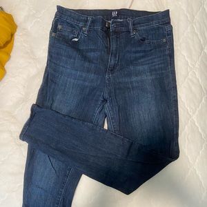 GAP high rise skinny jeans 27